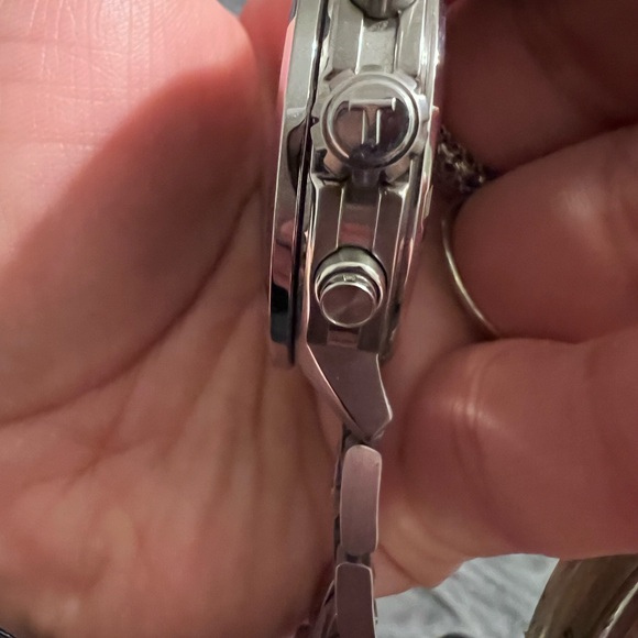 Tissot Mens watch - Picture 6 of 11